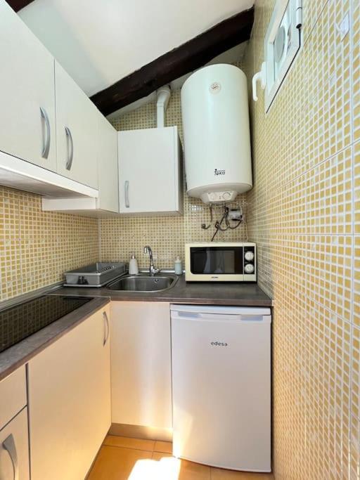 Atico Madrid Centro Apartment Екстериор снимка